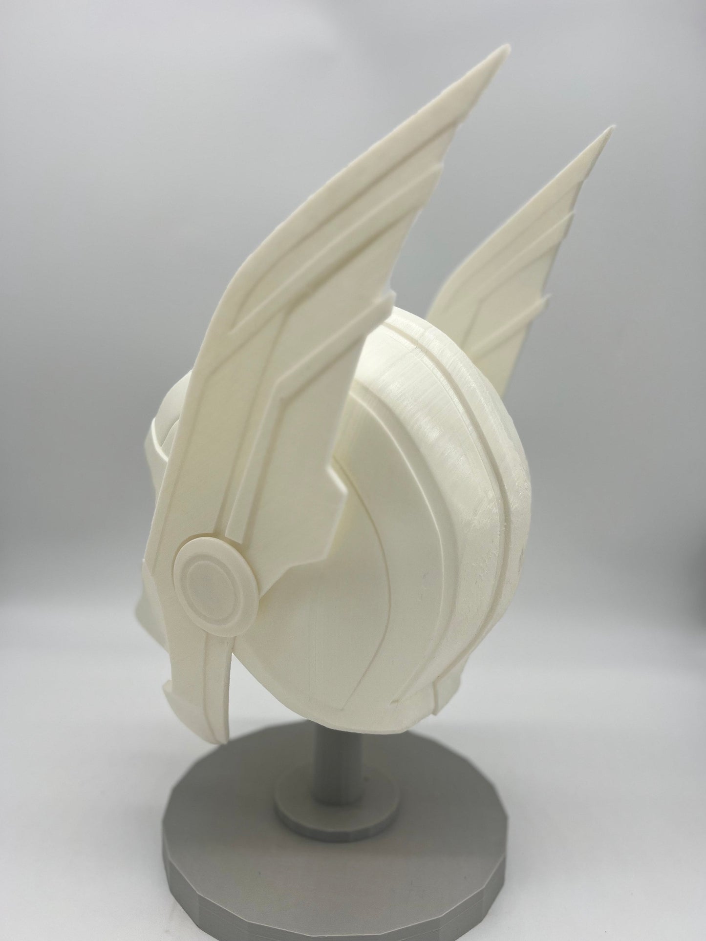 Thor Ragnarok Cosplay Helmet