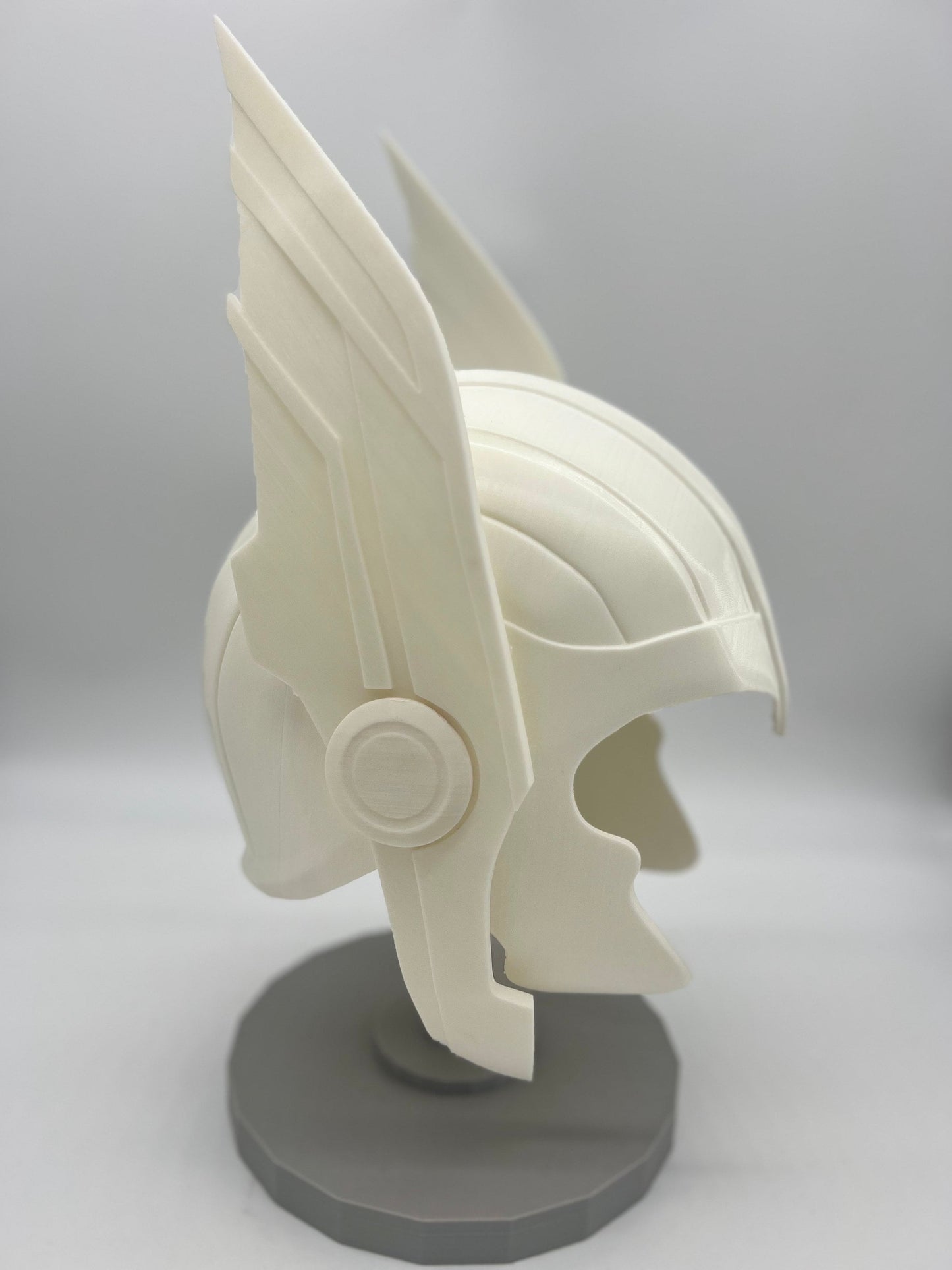 Thor Ragnarok Cosplay Helmet