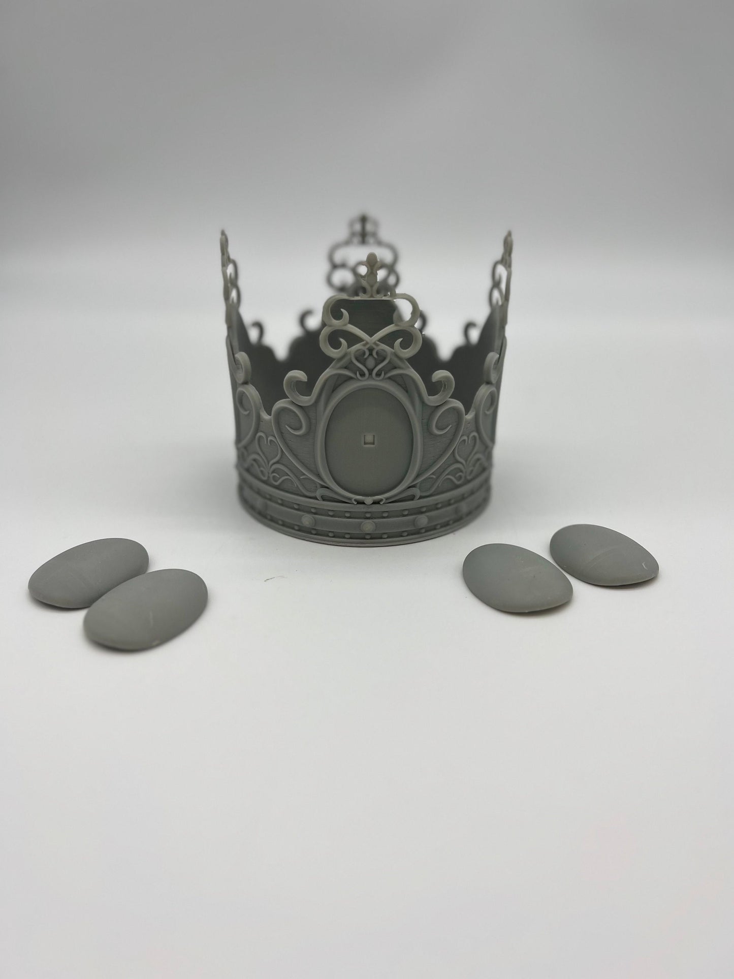 Princess Peach Crown