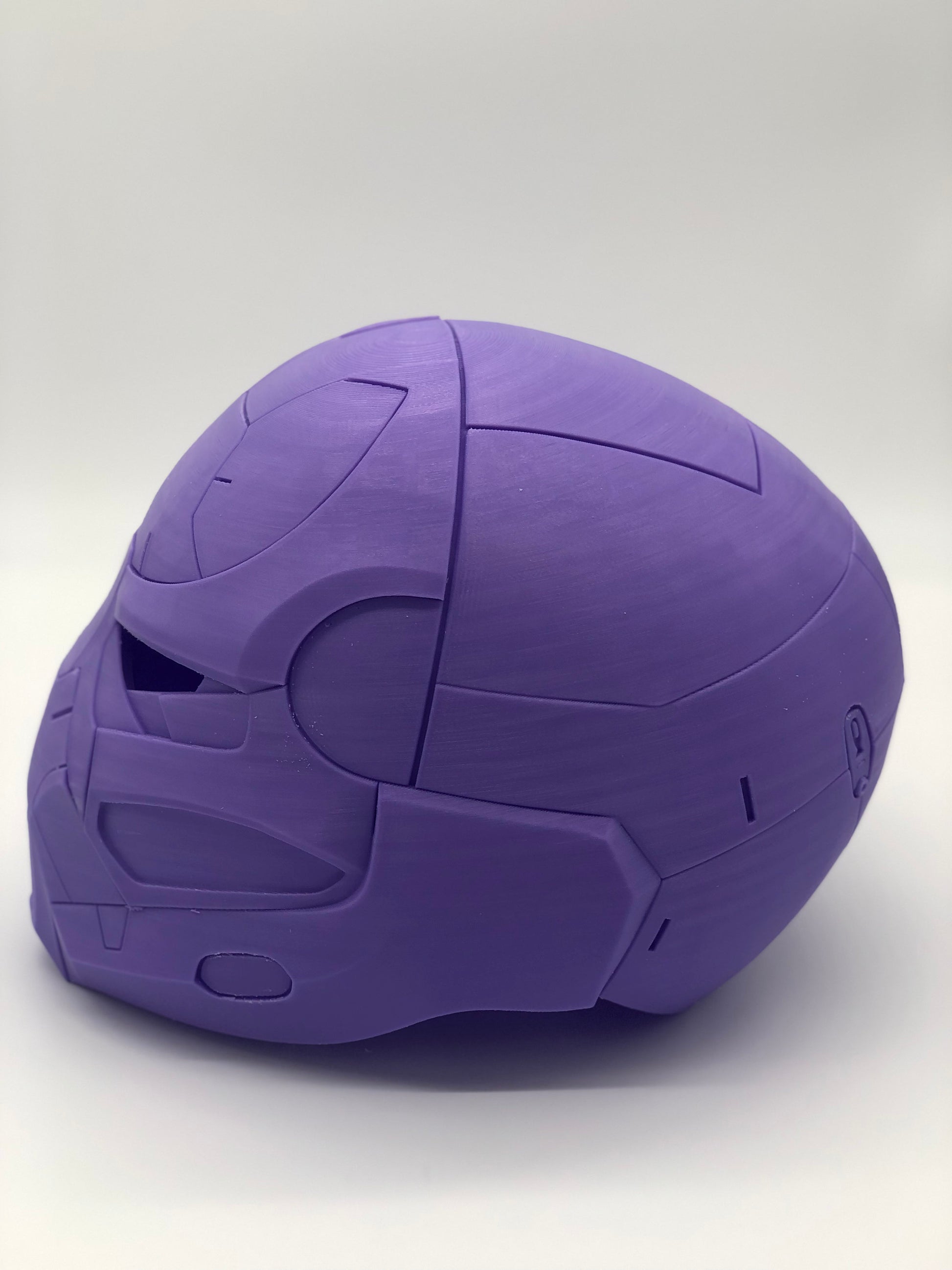 Prowler helmet wearable from Spiderman PS5